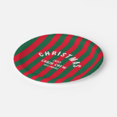 Weihnachtshütte Crew Custom Green Red Strip Pappteller (Schrägansicht)