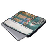 Weihnachtskaffee-Fassade mit Weihnachts-Deko Laptopschutzhülle (Vorne Knopf)