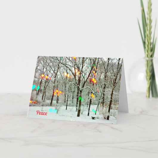 Weihnachtskarte Frieden mit Weihnachtsbeleuchtung Feiertagskarte (Vorderseite)