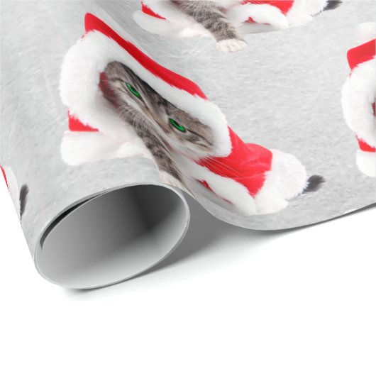 Weihnachtskätzchen in Hut auf Grau Geschenkpapier (Rolleneckpunkt)