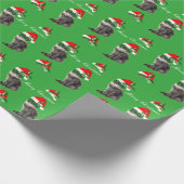 Weihnachtskatze auf Weihnachtskugel-Hintergrund Geschenkpapier (Ecke)