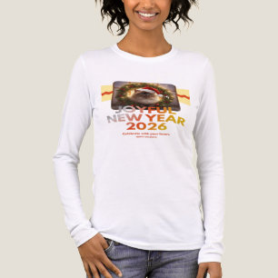 Weihnachtskatze im Kranz – Fluffige Katze mit Sant Tri-Blend Shirt