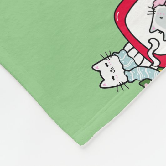 Weihnachtskatzen im Urlaub im Roten Lkw Fleecedecke (Ecke)