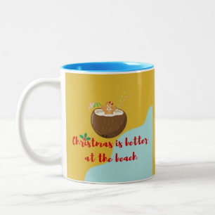 Weihnachtskeks am Strand Zweifarbige Tasse
