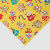 Weihnachtskekse, Bonbons und Tasse Seidenpapier (Ausschnitt)