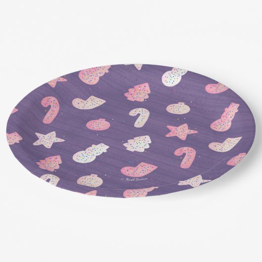 Weihnachtskekse Lila Papierplatte Pappteller (Schrägansicht)