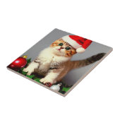 Weihnachtskitten in Weihnachtsmannmütze Fliese (Seite)