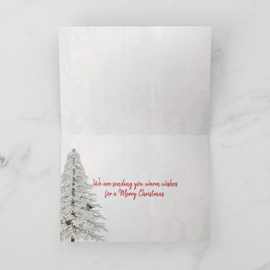 Weihnachtskranz in alter Scheune mit roter Tür Karte (Innenseite)