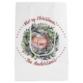 Weihnachtskranz mit blühendem Foto Mittlere Geschenktüte (Rückseite)