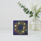 Weihnachtskranz mit Kiefernzweigen Quadratische Visitenkarte (Stehend Vorderseite)