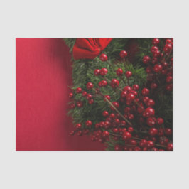 Weihnachtskranz mit roten Beeren Seidenpapier