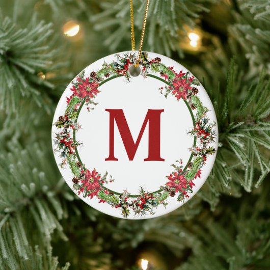 Weihnachtskranz-Monogramm Keramik Ornament (Baum)