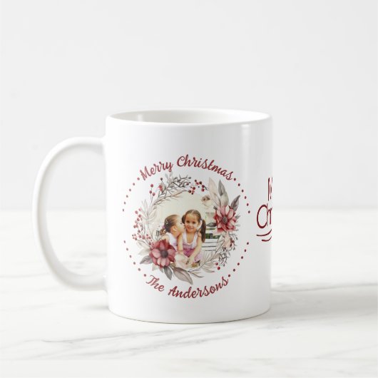 Weihnachtskranz, rote Blume und Beeren Foto Kaffeetasse (Links)