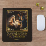 Weihnachtskrippe Heilige Familie Religiös Mousepad<br><div class="desc">Feiern Sie die wahre Bedeutung von Weihnachten mit unserer schönen Krippe Weihnachts-Platte. Design zeigt, wie Mary und Joseph über den Jesus-Säugling in der manger-the-zeitlosen und herzerwärmenden Luke 2:11 Bibelverse tanzen, die uns an die wundersame Geburt Jesu erinnert. Teilen Sie die Freude und Botschaft dieser besonderen Saison mit unserem Weihnachtsmäusepad der...</div>