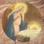 Weihnachtskrippe, Mary Joseph Baby Jesus Runder Aufkleber<br><div class="desc">Vintage Illustration religiöses Weihnachtsbild mit klassischer Krippe. Eine Christliche religiöse Familienszene mit Maria,  Joseph und dem Säugling Jesus Christus im Manger in Bethlehem. Künstler: Hy Hintermeister.</div>