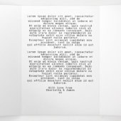 Weihnachtskuchen mit Hund und Baum Personalisiert Dreifach Gefaltete Urlaubskarte (Innenseite Mitte)