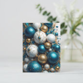 Weihnachtskugeln Blau Gold Premium Feiertagspostkarte (Stehend Vorderseite)