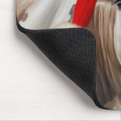 Weihnachtskühe mit Weihnachtsmannmütze Mousepad (Ecke)