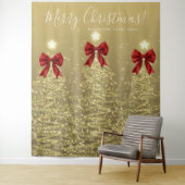 Weihnachtskulisse Goldene Weihnachtsbäume mit rote Wandteppich (Beispiel)