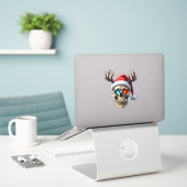 Weihnachtskull mit Weihnachtsmannmütze und Antlers Aufkleber (Laptop auf Schreibtisch)