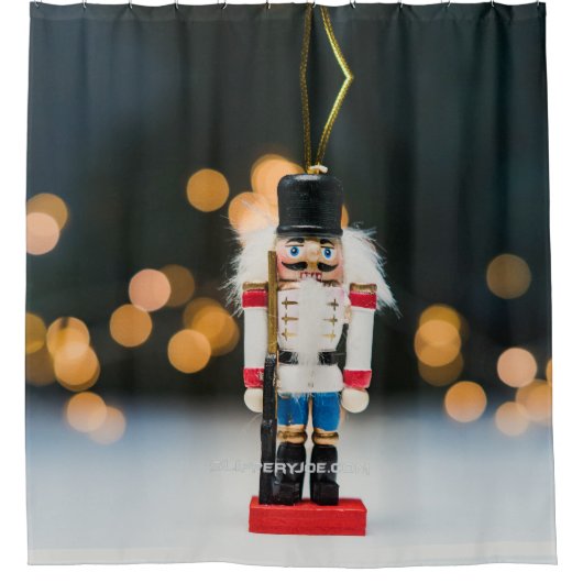 Weihnachtskunstspinner-Ornament SlipperyJoe Duschvorhang (Vorderseite)