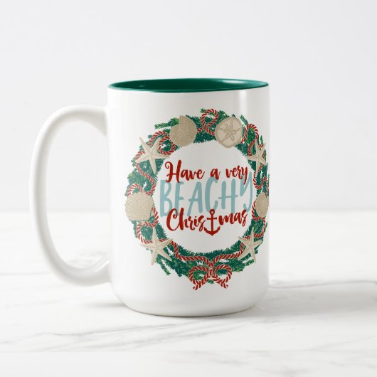 Weihnachtsküste Muschel Wreath - Grün Zweifarbige Tasse (Links)