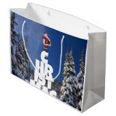 Weihnachtslandschaft Große Geschenktüte (Rückseite Schrägansicht)
