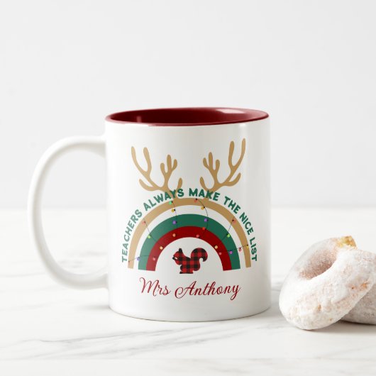 Weihnachtslehrer Regenbogen schöne Liste niedliche Zweifarbige Tasse (Mit Donut)