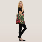 Weihnachtsleopard Tote Bag Tasche (Am Model)