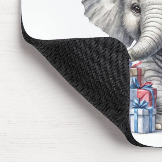 Weihnachtslephon mit Geschenken Mousepad (Ecke)