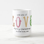 Weihnachtsliebe Moderne Typografie Personalisierte Kaffeetasse (Mittel)