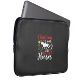 Weihnachtsmädchen, das Pferde liebt Laptopschutzhülle (Vorne Rechts)
