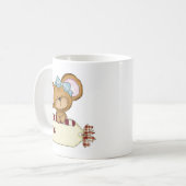 Weihnachtsmädchen Maus Kaffeetasse (Vorderseite Links)