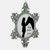 Weihnachtsmädchen und ihre Liebe Silhouette Schneeflocken Zinn-Ornament (Links)