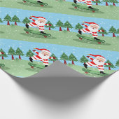 Weihnachtsmann auf Skateboard Geschenkpapier (Ecke)