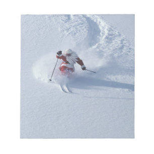 Weihnachtsmann beim Skifahren im Snowbird Skigebie Notizblock