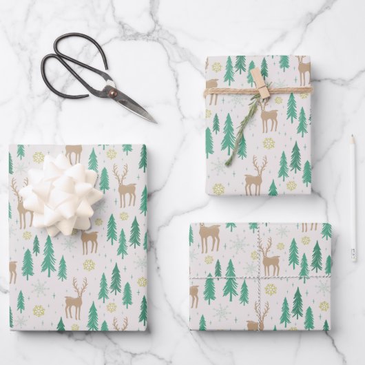 Weihnachtsmann im Evergreen Winterwald Geschenkpapier Set (Vorderseite)