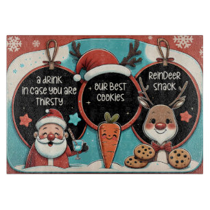 Weihnachtsmann-Leckerei für Milch und Cookies Schneidebrett