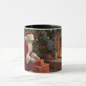 Weihnachtsmann legt Geschenke unter den Baum Tasse (Zentrum)