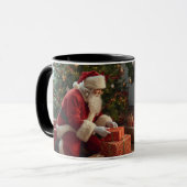 Weihnachtsmann legt Geschenke unter den Baum Tasse (Vorderseite Links)