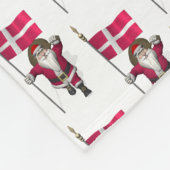 Weihnachtsmann mit Abtritt von Dänemark Dannebrog Fleecedecke (Ecke)