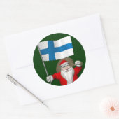Weihnachtsmann mit Abzeichen Finnlands Runder Aufkleber (Umschlag)