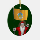 Weihnachtsmann mit Abzeichen von Bali Keramik Ornament (Rechts)