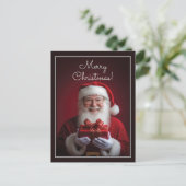 Weihnachtsmann mit einem Geschenk Weihnachtsdesign Postkarte (Stehend Vorderseite)