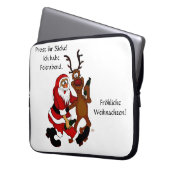 Weihnachtsmann mit Elch - Prost ihr Säcke! Laptopschutzhülle (Vorderseite Links)