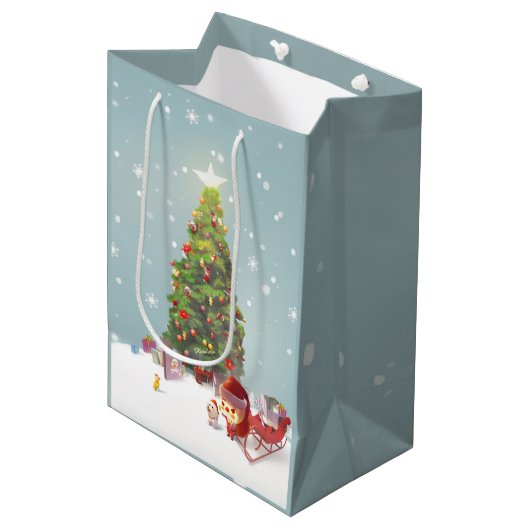 Weihnachtsmann mit Weihnachtsbaum Mittlere Geschenktüte (Vorderseite Schrägansicht)