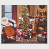 Weihnachtsmann und Elfen nach der Arbeit. Geschenkpapier (Flach)