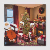 Weihnachtsmann und Elfen nach der Arbeit. Magnetkarte (Vorderseite)