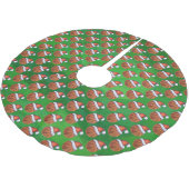 Weihnachtsmannmütze-Basketball auf Grün Polyester Weihnachtsbaumdecke (Schrägansicht)
