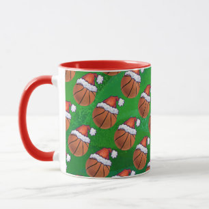 Weihnachtsmannmütze Basketball auf Grün Tasse